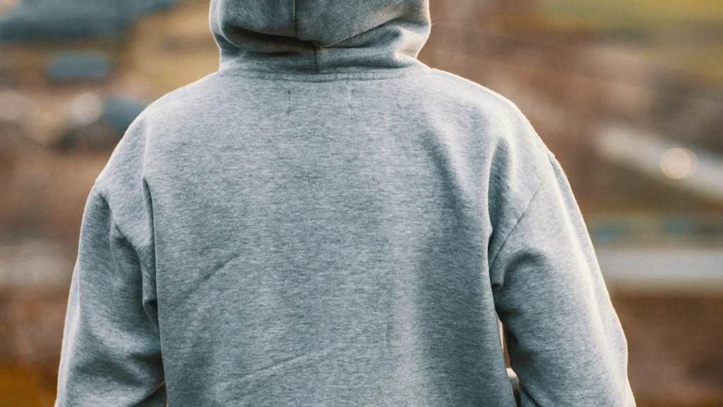 7 Tips to Choose the Perfect Fleece Sweatshirt for Winter 4