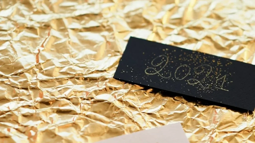A Beginners Guide to Foil Print Tee Techniques for Stunning Designs 3